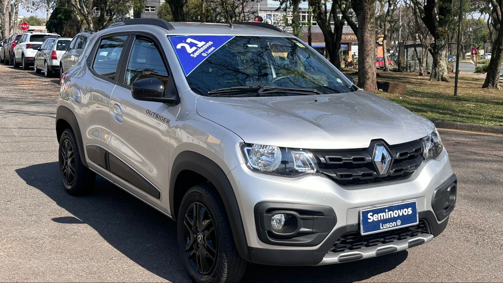 KWID OUTSIDER 1.0 Flex 12V 5p Mec.